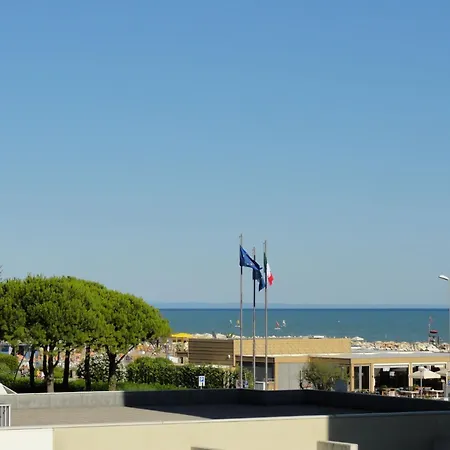 Relaxing Sea View Near The Promenade Apartamento Bibione